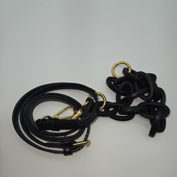 YSL - Tolietry Bag With Two Straps Included - Gift With Purchase - Picture 7 of 10